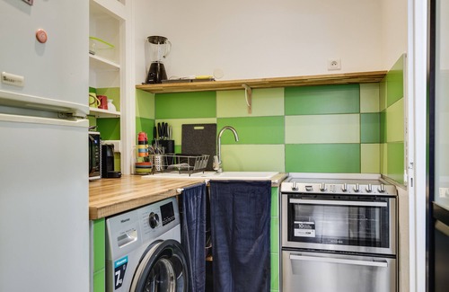 Chartrons Apartment | Apartment 'Les Chartrons' with Wi-Fi