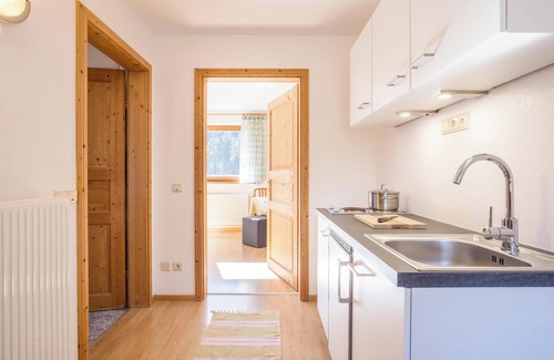 Monguelfo Apartment | Apartment "Lettnerhof BnB Family Suite" with Mountain View, Wi-Fi, Terrace & Garden