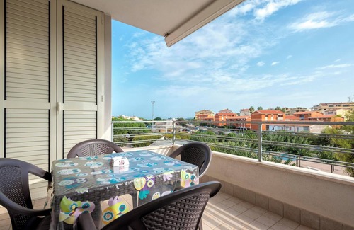 La Pietraia Apartment | Apartment “Ligure” close to the Beach with A/C, Balcony & Terrace