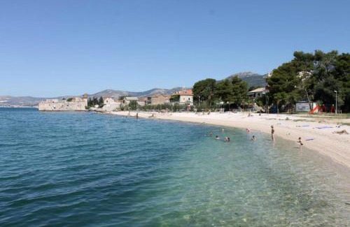 Kastel Gomilica Apartment | Apartment Ljubica Kaštel Gomilica