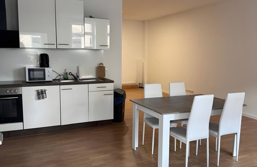 Warin Apartment | Apartment 'Mühlentor Am Wariner See' with Wi-Fi