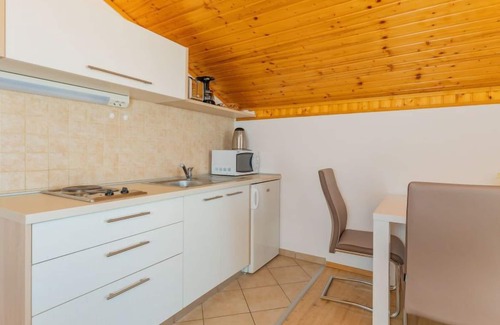 Maslenica Apartment | Apartment Maja by Interhome