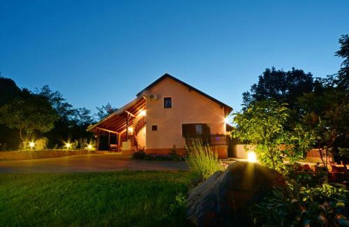 Slunj Apartment | Apartment Michaela