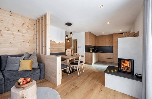 Funes Apartment | Apartment 'Mittermanting' with Mountain View, Private Terrace and Wi-Fi