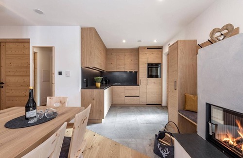 Funes Apartment | Apartment 'Mittermanting' with Mountain View, Private Terrace and Wi-Fi