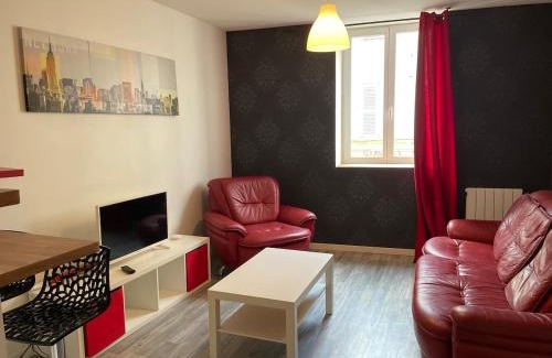Montmerle-sur-Saone Apartment | Apartment Montmerle centre, 10 minutes Belleville