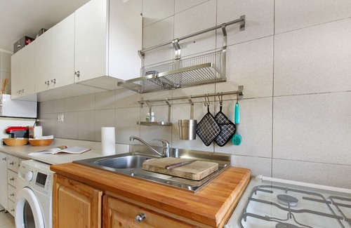 Antagnod Apartment | Apartment 'Mountain Atmosphere' with Mountain View, Shared Garden and Balcony