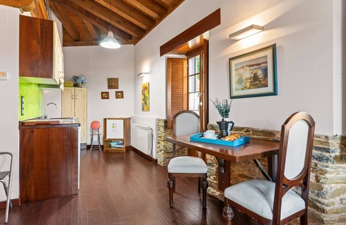 Vegadeo Apartment | Apartment 'Mr De Alborada Del Eo' with Mountain View, Wi-Fi and Air Conditioning