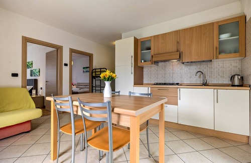 Torbole sul Garda Apartment | Apartment 'N1 Green Apartment' with Mountain View, Shared Garden and Balcony