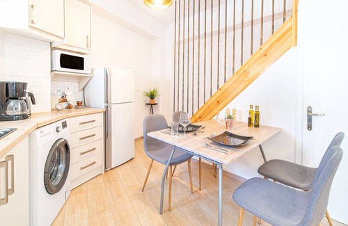 Argyrades Apartment | Apartment 'Nadias Lovely Home' with A/C & Wi-Fi