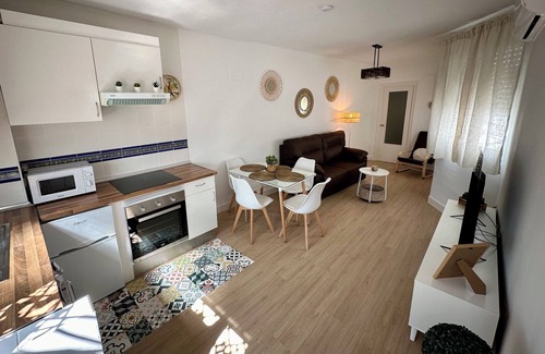 San Andres-San Pablo Apartment | Apartment next to the Palacio de Viana