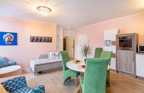 Schwelm Apartment | Apartment 'Nr 7' with Wi-Fi