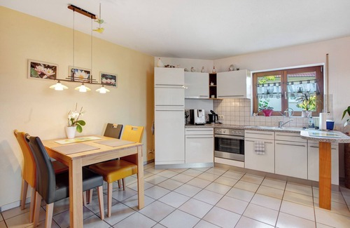 Adelhausen Apartment | Apartment 'Nussbäumle' with Private Terrace, Shared Garden and Wi-Fi