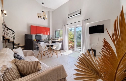 Lygia Apartment | Apartment 'Oceanida Aelia Room' with Wi-Fi