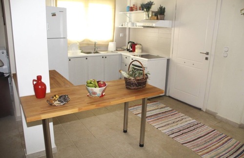 Gazatika Apartment | Apartment 'Olive Luxouri' with Mountain View, Garden & Wi-Fi