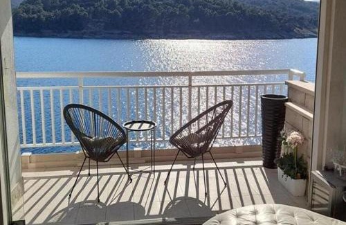 Povlja Apartment | Apartment OM - One Bedroom Apartment with Balcony and Sea view