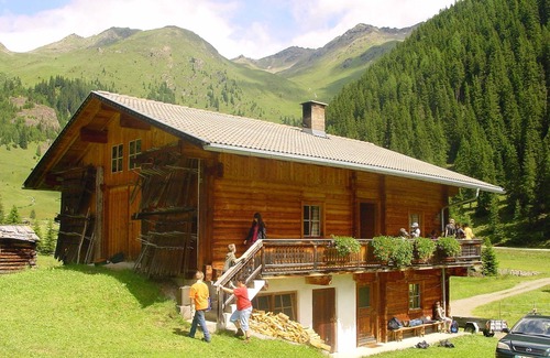 Innervillgraten Cabin | Apartment on the ground floor - Almhütte Gutwenger - Unterstalleralm