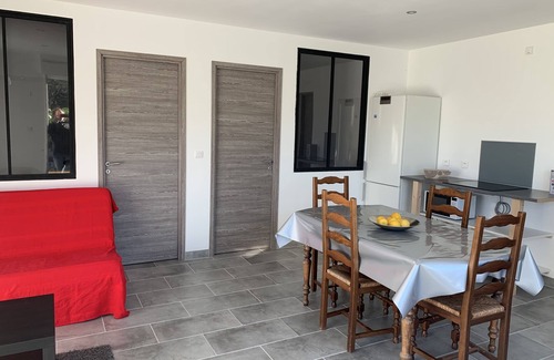 Porto-Vecchio Apartment | Apartment on the ground floor of villa 5 minutes from Porto-Vecchio