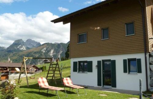 Oeschseite Apartment | Apartment Panorama- Chalet by Interhome