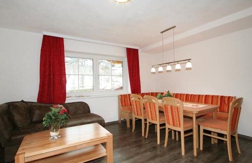 Pians Apartment | Apartment Pfeifer-2 by Interhome