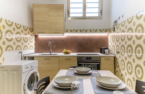 Chiaramonte Gulfi Apartment | Apartment 'Pollicita 80' with Mountain View and Balcony