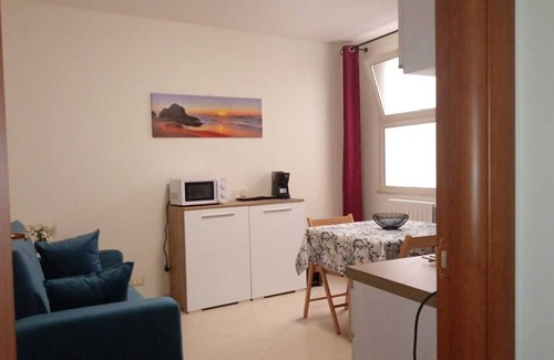 Ragusa Apartment | Apartment 'Ragusa 59' with Wi-Fi and Air Conditioning