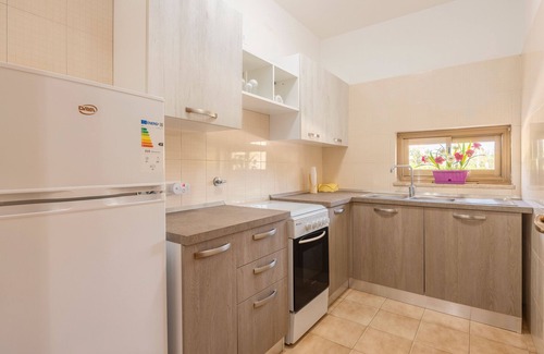 Balestrate Apartment | Apartment 'Residence Le Magnolie 2 - Piano T' with Sea View, Wi-Fi and Air Conditioning