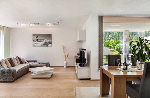 Fulpmes Apartment | Apartment "Robi" with Mountain View, Garden & Wi-Fi