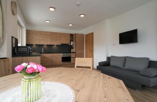 Hainzenberg Apartment | Apartment Rosina by Interhome