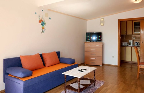 Gradac Apartment | Apartment Rudez by Interhome