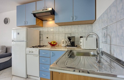 Cervar Apartment | Apartment Saladinka III for 4 people with sea view, near the beach