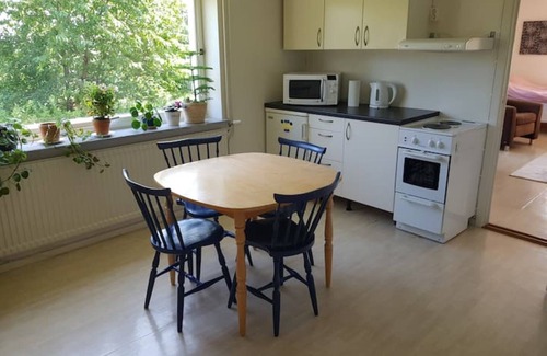 Molndal Apartment | Apartment close to Gothenborg city center and nature. Free parking & fast wifi.