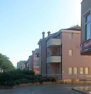 Dugopolje Apartment | Apartment Smodlaka