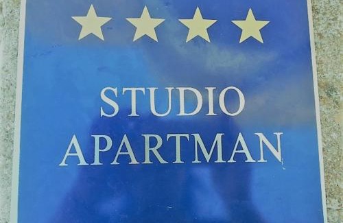 Dugopolje Apartment | Apartment Smodlaka