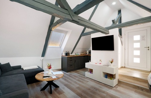 Lauchhammer Apartment | Apartment 'Sophie' with Private Terrace, Wi-Fi and Air Conditioning