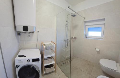 Pavicini Apartment | Apartment Sunrise, coastal Istra, Pula Duga Uvala Pavićini