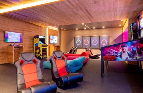 Meiringen Apartment | Apartment SWISSPEAK Resorts Aare by Interhome