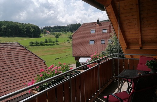 Elzach Apartment | Apartment 'Talblick, 75sqm' with Mountain View, Balcony and Wi-Fi
