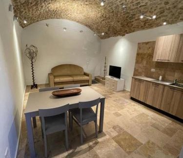 SantʼAgata di Puglia Apartment | Apartment Tena in Arco Pronti