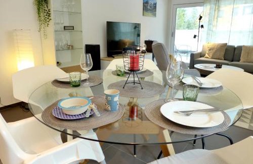 Blausee Apartment | Apartment Terrasse by Interhome