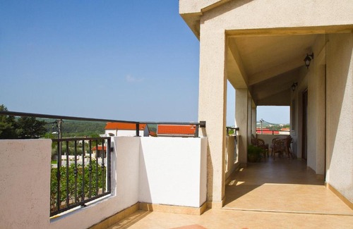 Municipality of Posedarje Apartment | Apartment Toma