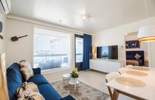 Kalajoki Apartment | Apartment Tuomenkartano C4 iso huoneisto saunalla Kalajoki