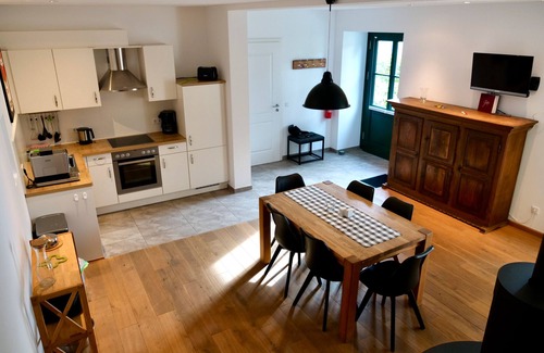 Eslohe Apartment | Apartment 'Turmhaus' with Private Terrace, Private Garden and Wi-Fi