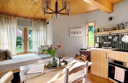 Vogt House | Apartment 'Uptrulli-Minihaus' with Private Terrace and Private Garden