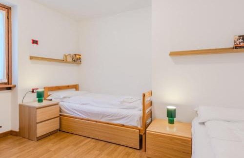 Sant'Antonio di Mavignola Apartment | Apartment Vaccari by Interhome