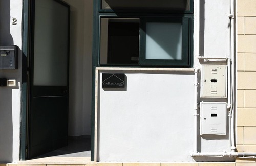 Lecce Apartment | Apartment 'Viabalduini2' with Wi-Fi and Air Conditioning