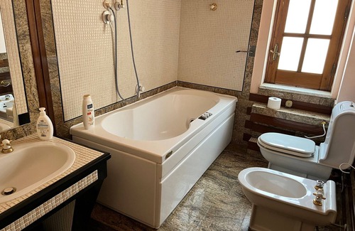 Acquedolci Apartment | Apartment 'Vista Isole Eolie' with Sea View, Wi-Fi and Air Conditioning