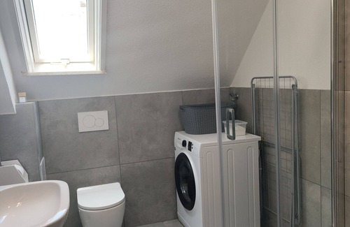 Sindelfingen Apartment | Apartment 'Whitestar' with Wi-Fi