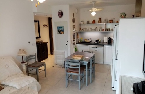 Plan-de-la-Tour Apartment | Apartment with terrace and garden in small new residence