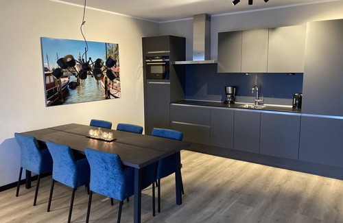 Untervalme Apartment | Apartment 'Winterberg E2' with Mountain View, Shared Garden and Wi-Fi